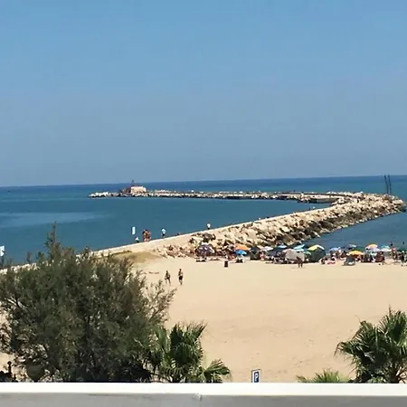 בית הארחה Soleemare בארלטה